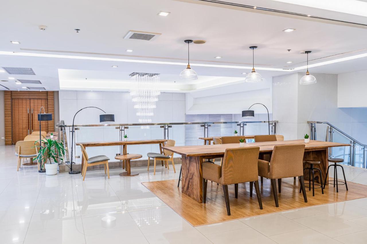โรงแรม จัสมิน แกรนด์ เรสซิเดนซ์ - Sha Extra