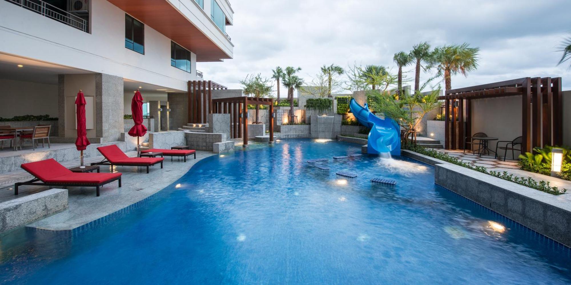 โรงแรม จัสมิน แกรนด์ เรสซิเดนซ์ - Sha Extra